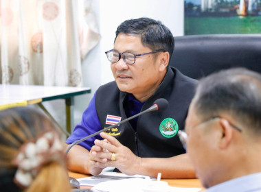 ตรวจเยี่ยมและรับฟังปัญหาของสมาชิกสหกรณ์นิคมประมงนครศรีธรรมราช จำกัด ณ จุดรวบรวมผลผลิตของสมาชิกสหกรณ์ โดยรับทราบถึงปัญหาความเดือดร้อนในเรื่องของการต่อทะเบียนเกษตรกรผู้เพาะเลี้ยงสัตว์น้ำของสมาชิกสหกรณ์ รวมทั้งเรื่องการขออนุญาตการเข้าทำประโยชน์ในที่ดินและติ ... พารามิเตอร์รูปภาพ 22